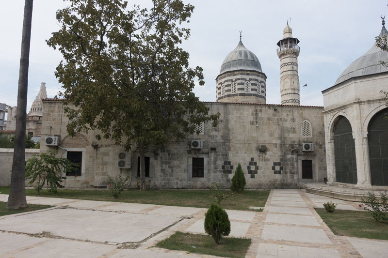 Adana Ulu Camii september 2014 879.jpg