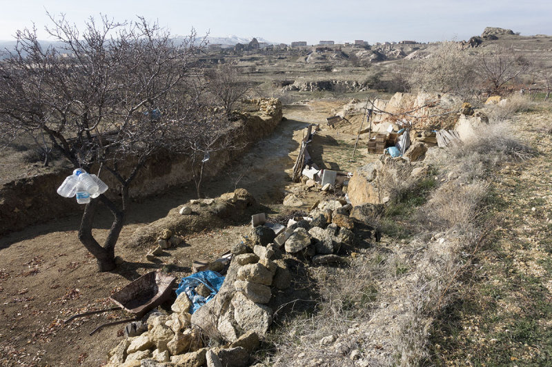 Ortahisar to Urgup november 2014 1894.jpg