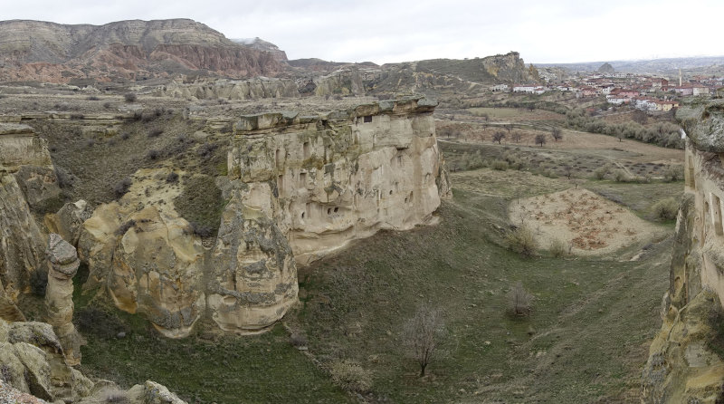 Cavusin november 2014 1812.jpg
