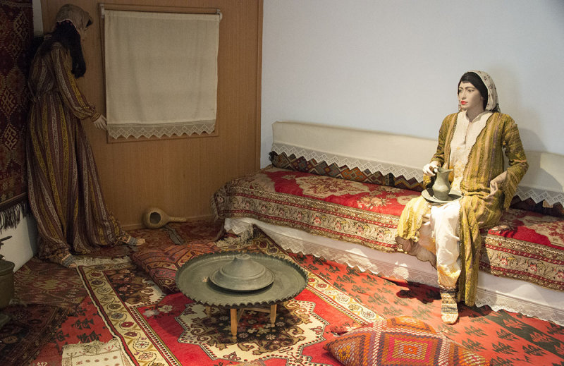 Tarsus Museum november 2014 4735.jpg