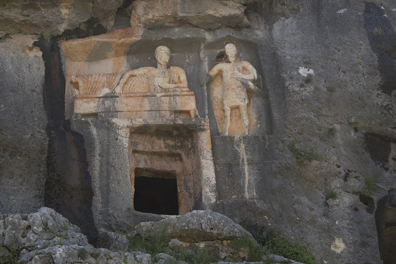 Canakci rock tombs march 2015 6798.jpg