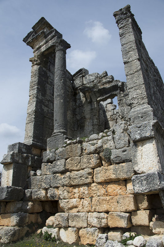 Cambazlı Monumental Gravesite 7153.jpg