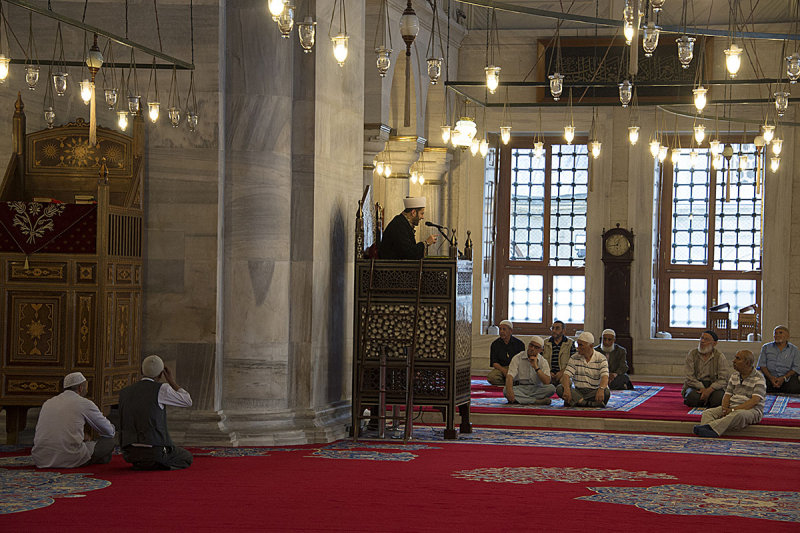 Istanbul Fatih Mosque 2015 9259.jpg