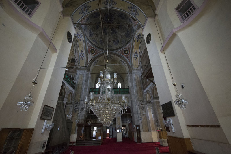 Istanbul Rose Mosque 2015 8618.jpg