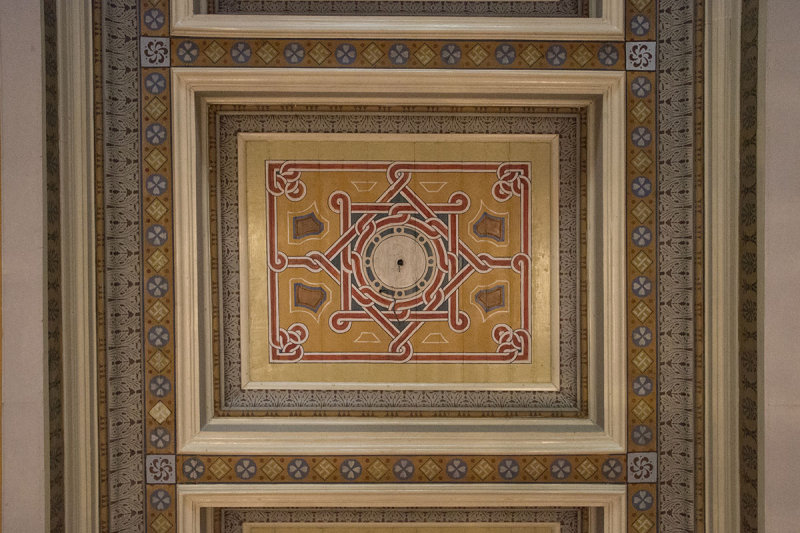 Istanbul Archaeological Museum 2015 9865.jpg