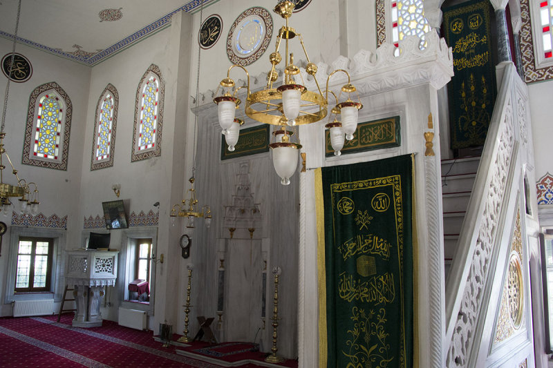 Istanbul Ebul Fadil Mehmet Efendi mosque 2015 8981.jpg