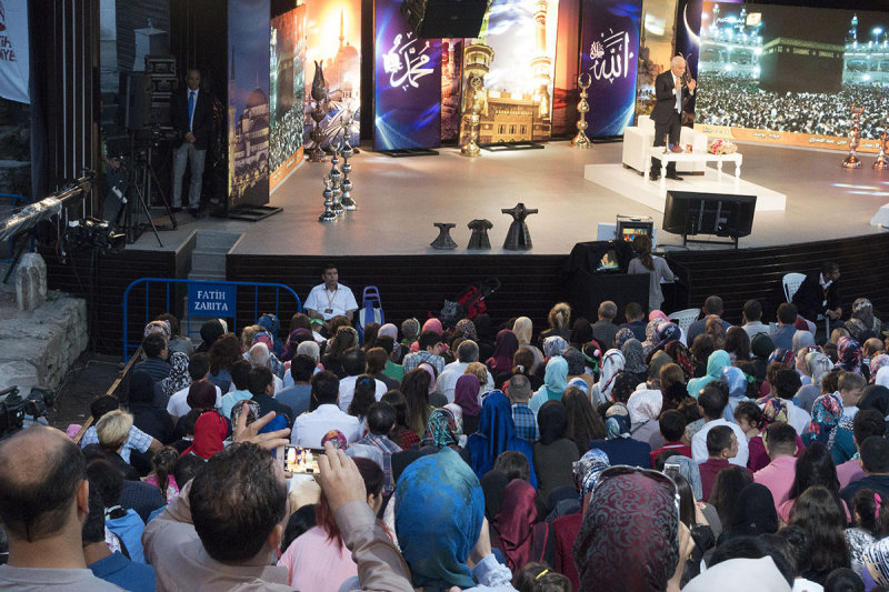 Istanbul Iftar at At Meydan2667.jpg