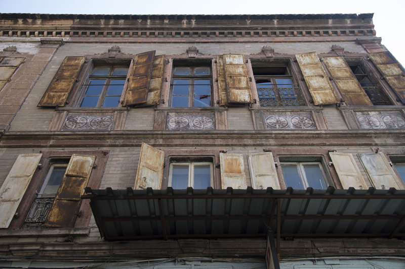 Izmir Old Houses October 2015 2444.jpg