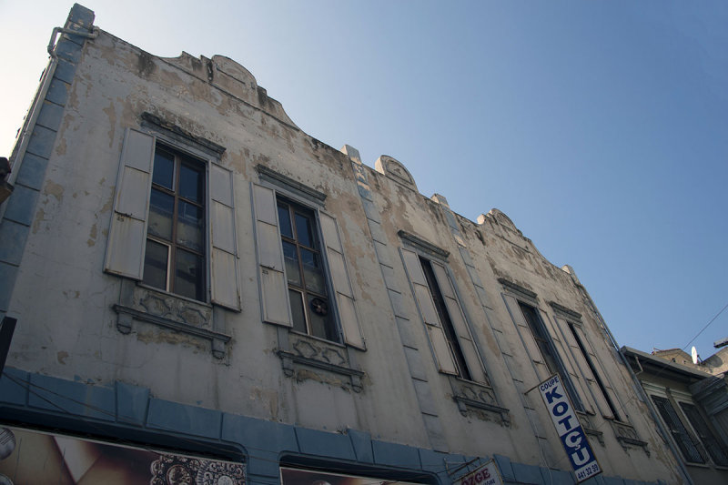 Izmir Old Houses October 2015 2543.jpg