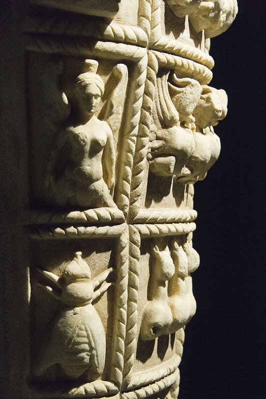 Selcuk Museum Great Artemis October 2015 2995.jpg