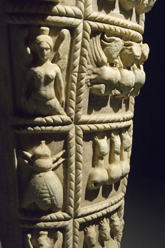 Selcuk Museum Great Artemis October 2015 3014.jpg