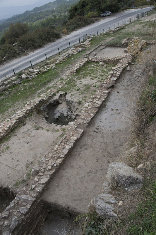 Labraunda Probably road to entrance 3786.jpg