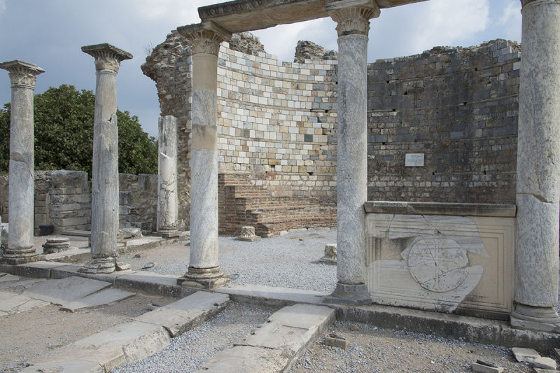 Ephesus Church of Mary October 2015 2828.jpg