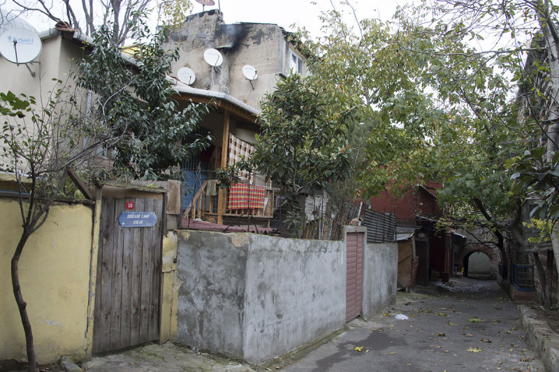 Istanbul Near Shezade Mosque december 2015 4871.jpg