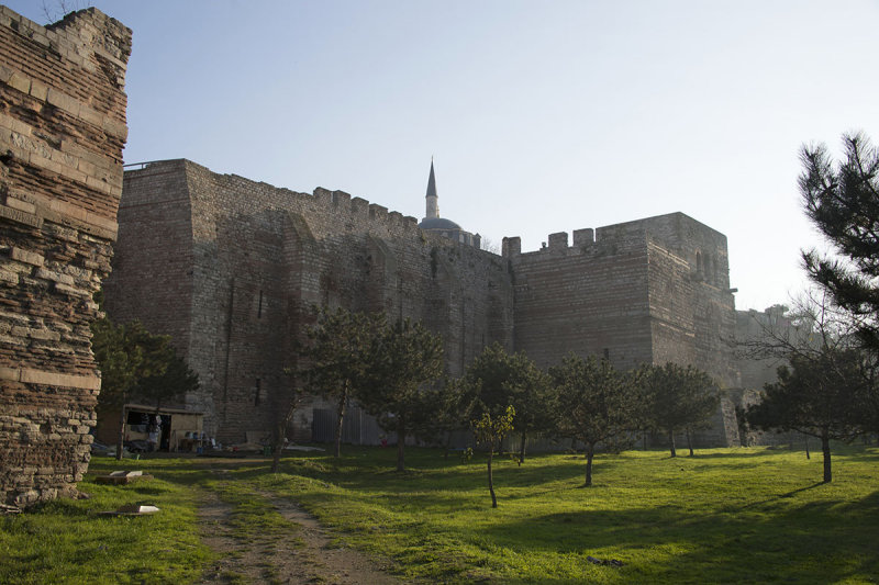 Istanbul Northernmost part of walls december 2015 4755.jpg