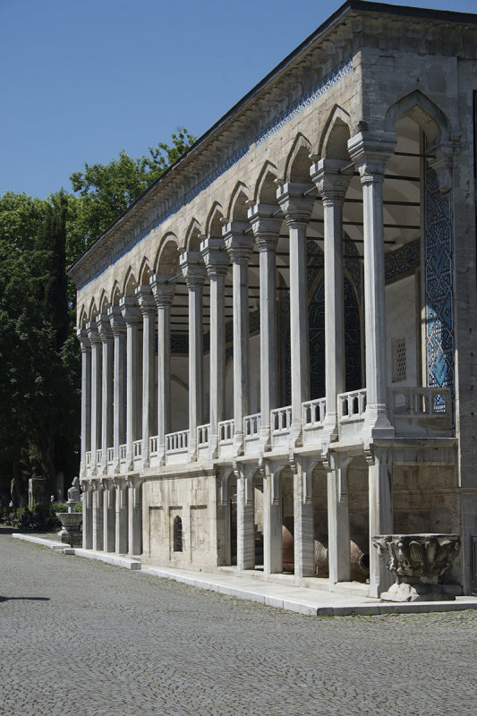 Istanbul Cinili Kosk 2015 9784.jpg