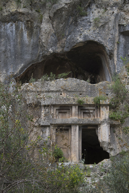 Fethiye Rock graves 2016 6919.jpg