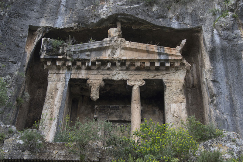 Fethiye Rock graves 2016 6924.jpg