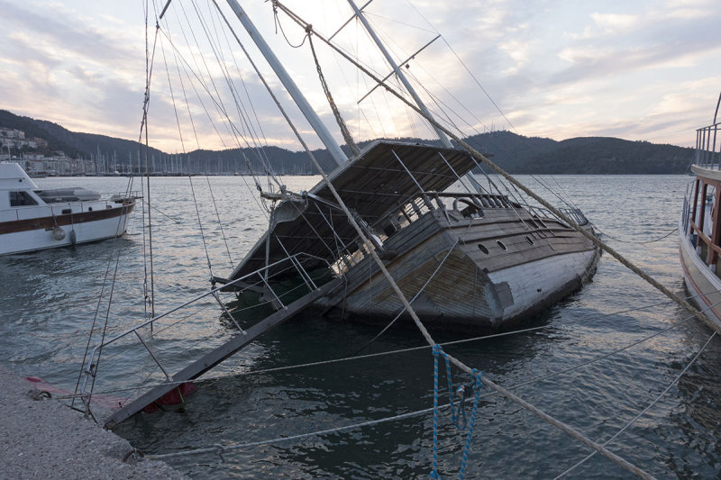 Fethiye Harbour area 2016 2875.jpg