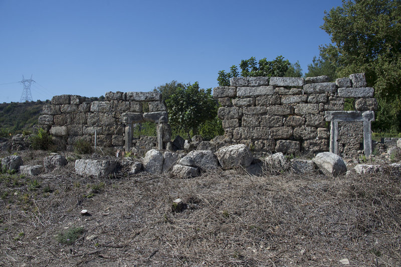 Perge New excavation area October 2016 9480.jpg