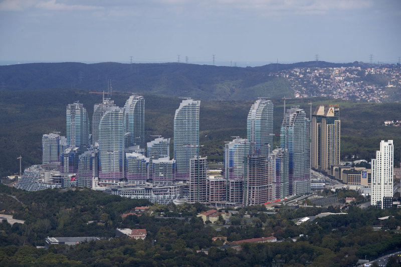 Istanbul Sapphire October 2016 8950.jpg