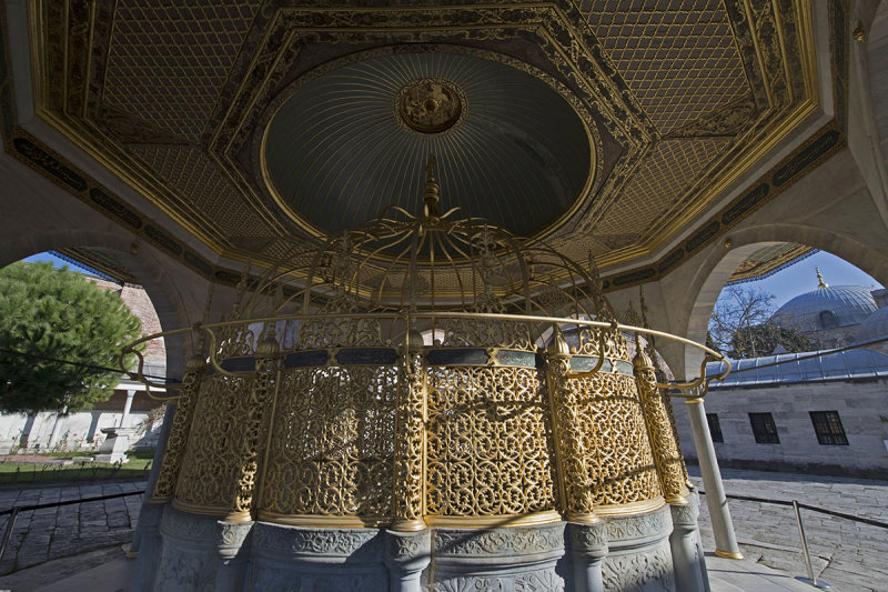 Istanbul Hagia Sofya dec 2016 1414.jpg