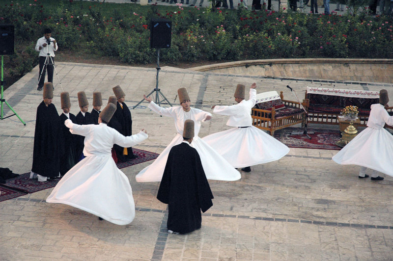 Sanliurfa_Dervishes_3415.jpg