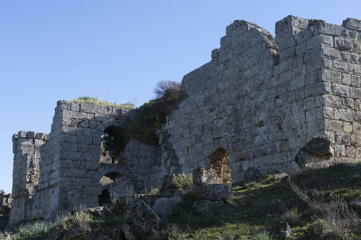 Perge December 2013 3024.jpg