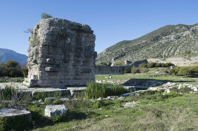 Limyra cenotaph of Gaius Caesar 3743.jpg
