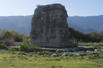 Limyra cenotaph of Gaius Caesar 3748.jpg