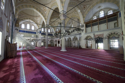 Istanbul Piyale Pasha Mosque May 2014 6725.jpg
