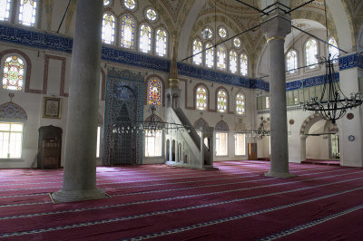 Istanbul Piyale Pasha Mosque May 2014 6746.jpg