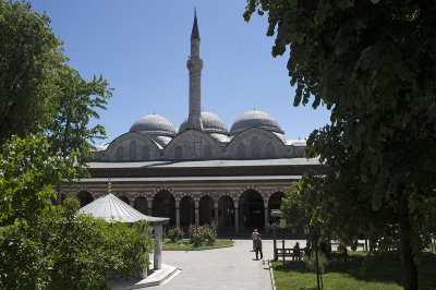 Istanbul Piyale Pasha Mosque May 2014 6764.jpg