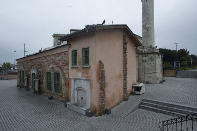 Istanbul Ahi Celebi Mosque May 2014 6187.jpg