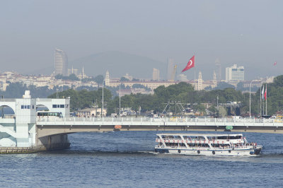 Istanbul Golden Horn Metro Bridge May 2014 8413.jpg