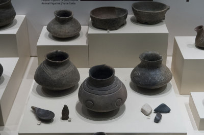 Bursa Archaeological Museum May 2014 6946.jpg