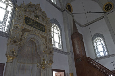 Bursa Emir Sultan Camii May 2014 7082.jpg
