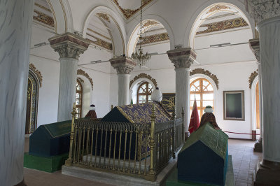 Bursa Hudavendigar Mosque May 2014 7574.jpg
