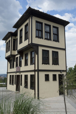 Bursa Ek Hizmet evi May 2014 6881.jpg