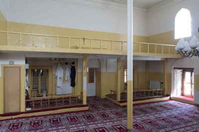 Bursa Yigid Cedid Mosque May 2014 7354.jpg