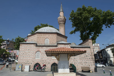 Bursa Yigit Kohne Mosque May 2014 7360.jpg