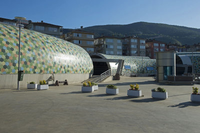 Bursa Modern Covered Market May 2014 7044.jpg