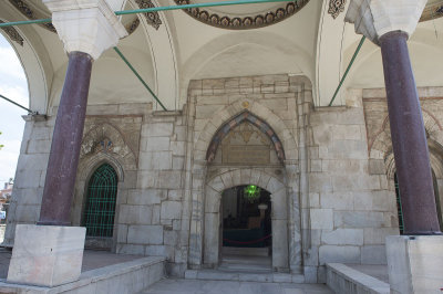Bursa Yildirim Tomb May 2014 7154.jpg