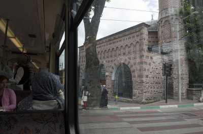 Bursa Yigit Kohne Mosque Tramvay May 2014 6838.jpg