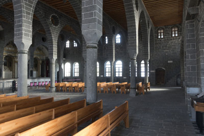 Diyarbakir Surp Giragos Armenian Church september 2014 1122.jpg