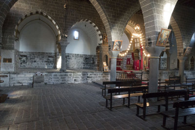 Diyarbakir Mar Petyun Chaldean Church september 2014 1143.jpg
