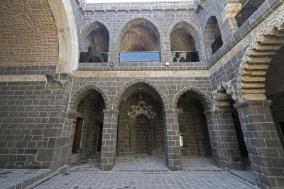 Diyarbakir Mesudiye Medresesi september 2014 3695.jpg