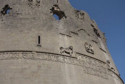 Diyarbakir Walls Yedi Karseh Tower september 2014 1084.jpg