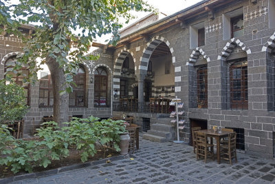 Diyarbakir old house Esma Ocak september 2014 1136.jpg