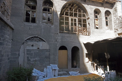 Diyarbakir old house september 2014 1030.jpg